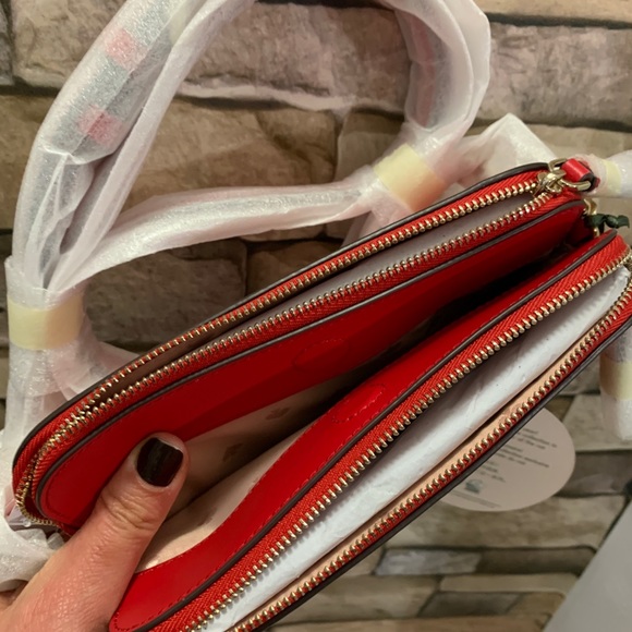 Authentic Kate Spade leather Tom & Jerry 2zip Limited Edition Cossbody - Picture 14 of 14